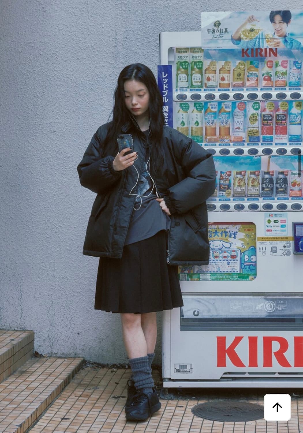 애프터아워즈 다운자켓 카키블랙 상품이미지8