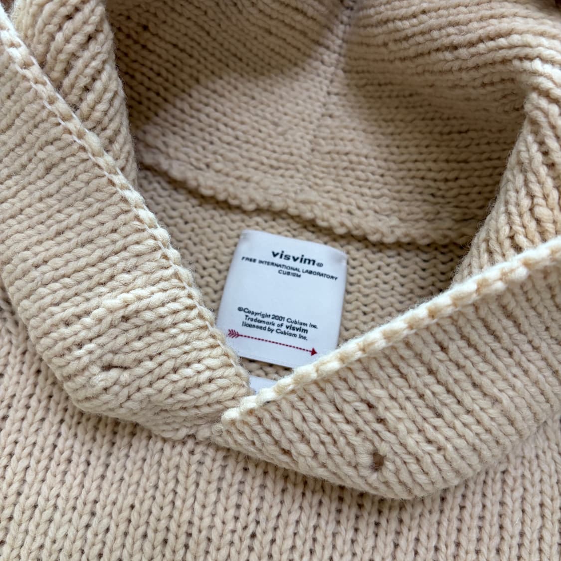 비즈빔 23aw 앰플러스 니트 아이보리 상품이미지3