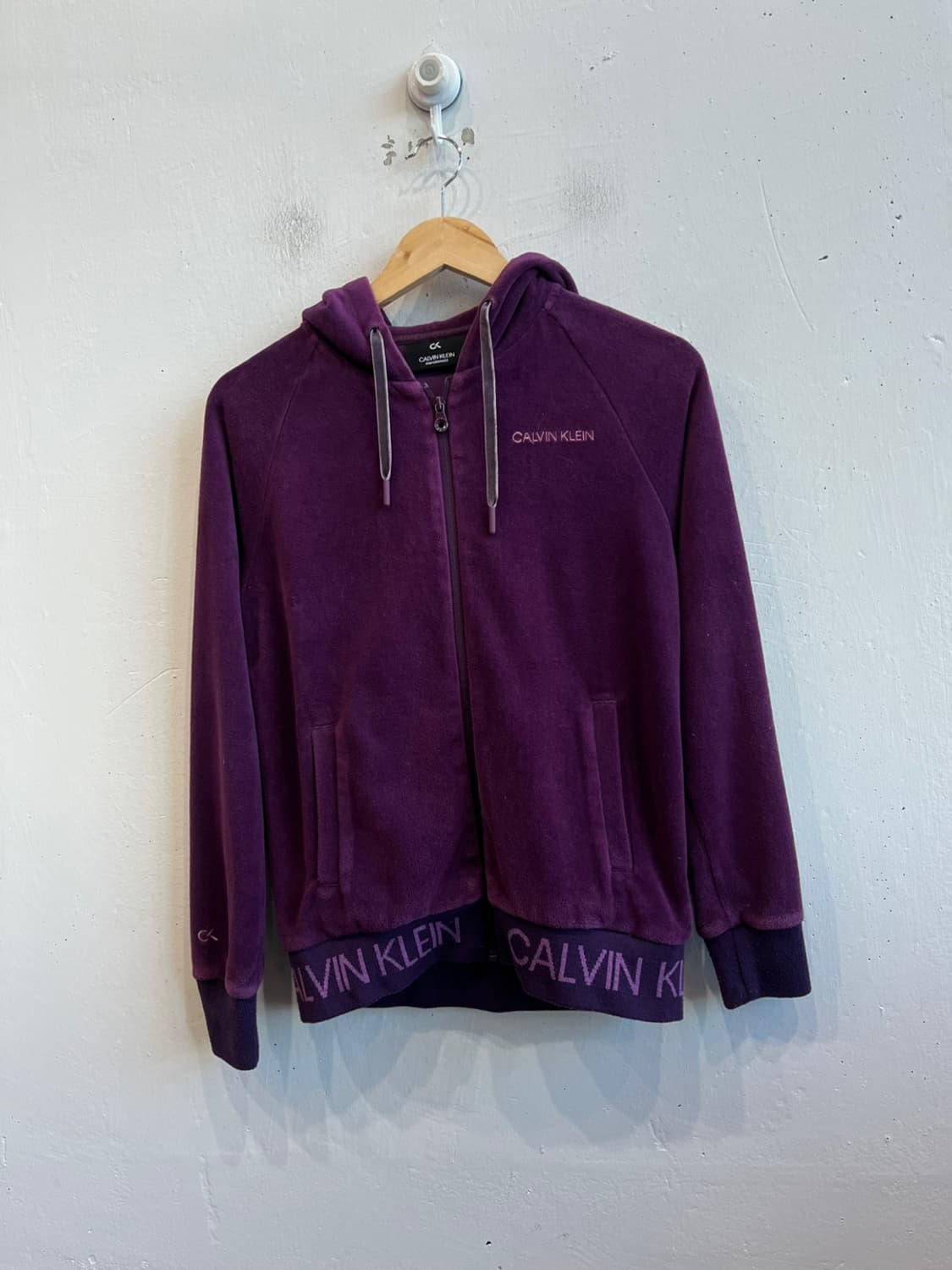 캘빈클라인 벨벳 후드집업 우먼즈 상품이미지1