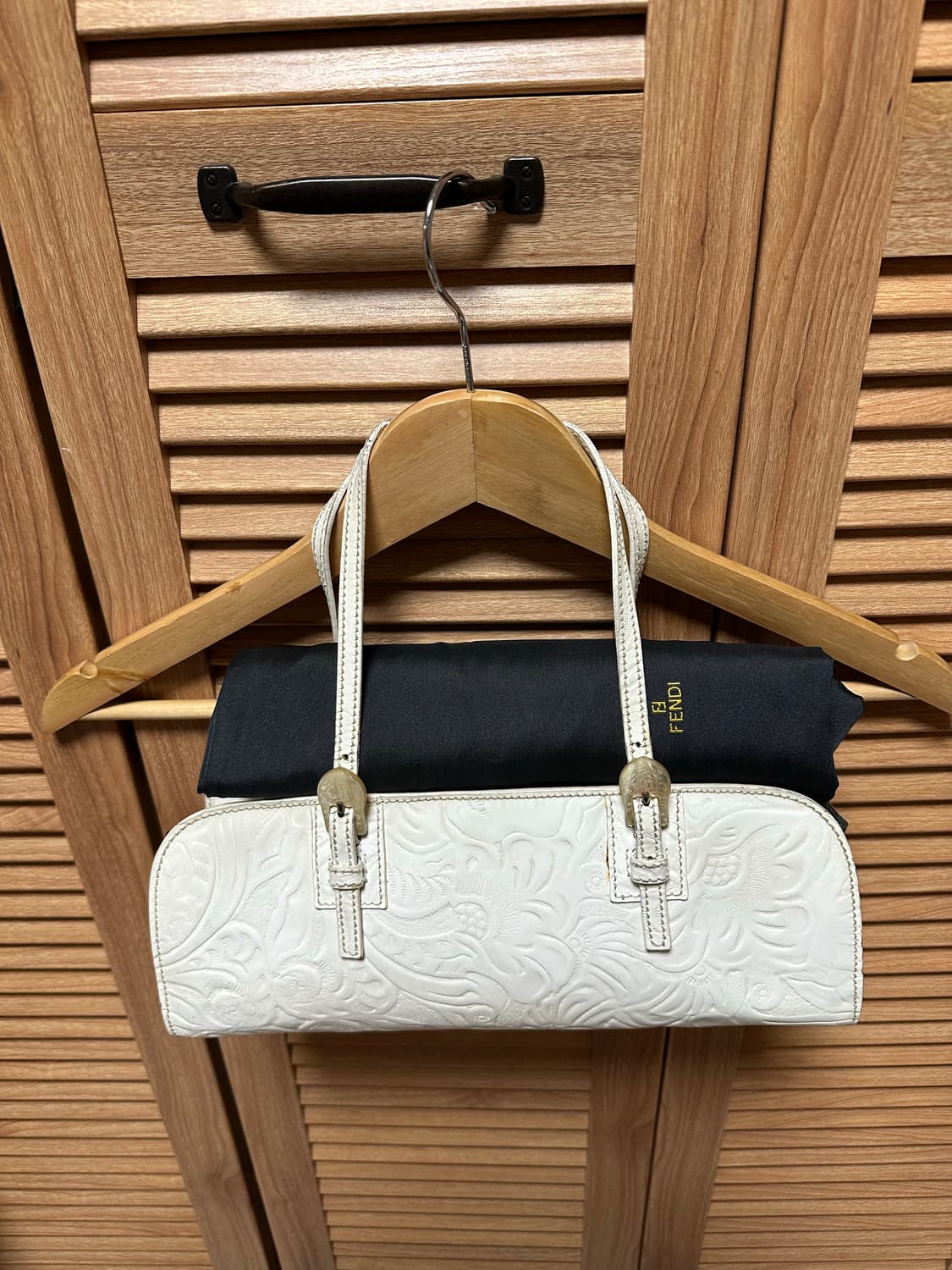 팬디 가방 상품이미지3