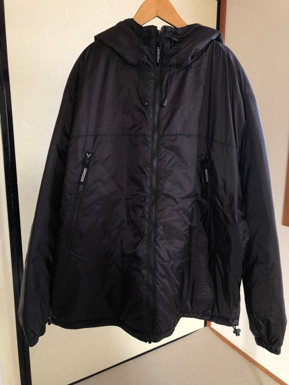 cup and cone 퍼프자켓 퍼프볼 puffball 상품이미지3