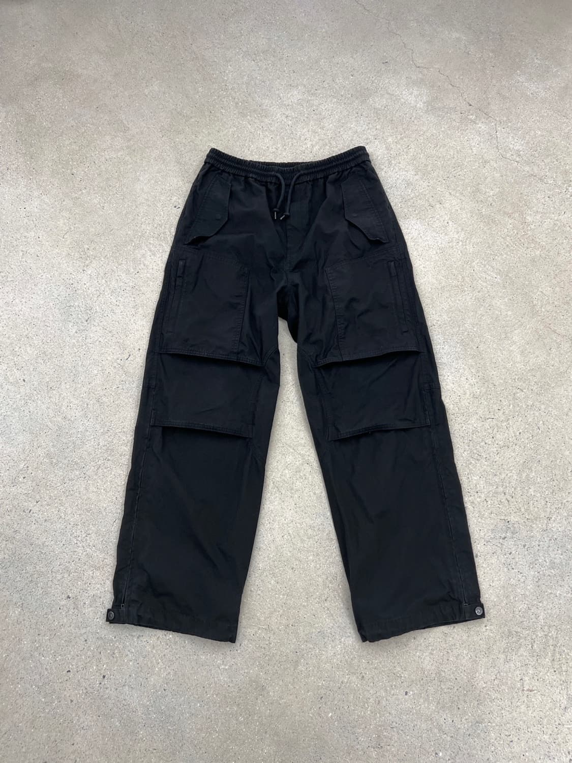 준지 23FW 드로스트링 트랙 팬츠 상품이미지2