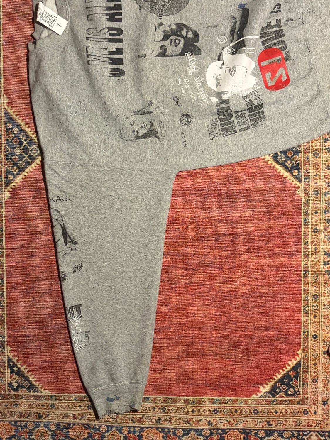 도넛리벤지 - 데미지 스웻 상품이미지4