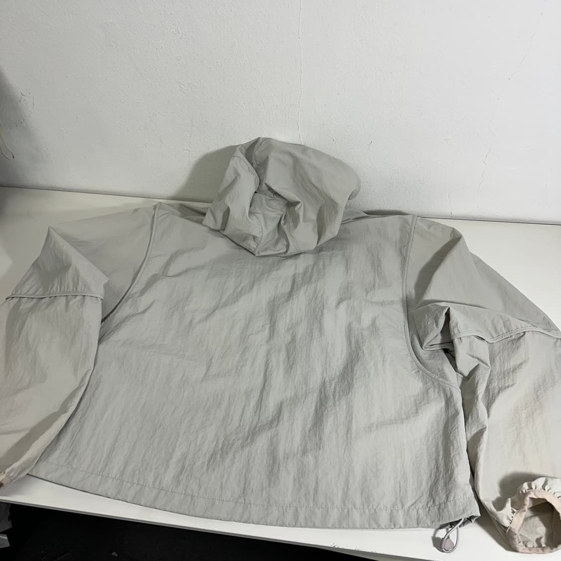 3 M 해칭룸 라이트그레이 크롭 윈드브레이커 자켓 상품이미지7