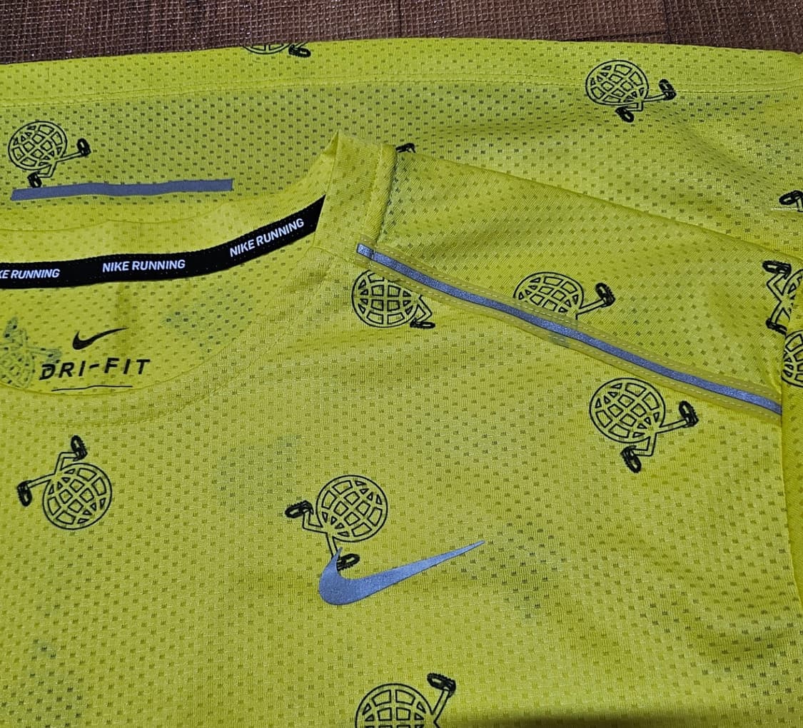 나이키 드라이핏 마일러 월드와이드 반팔 상품이미지5