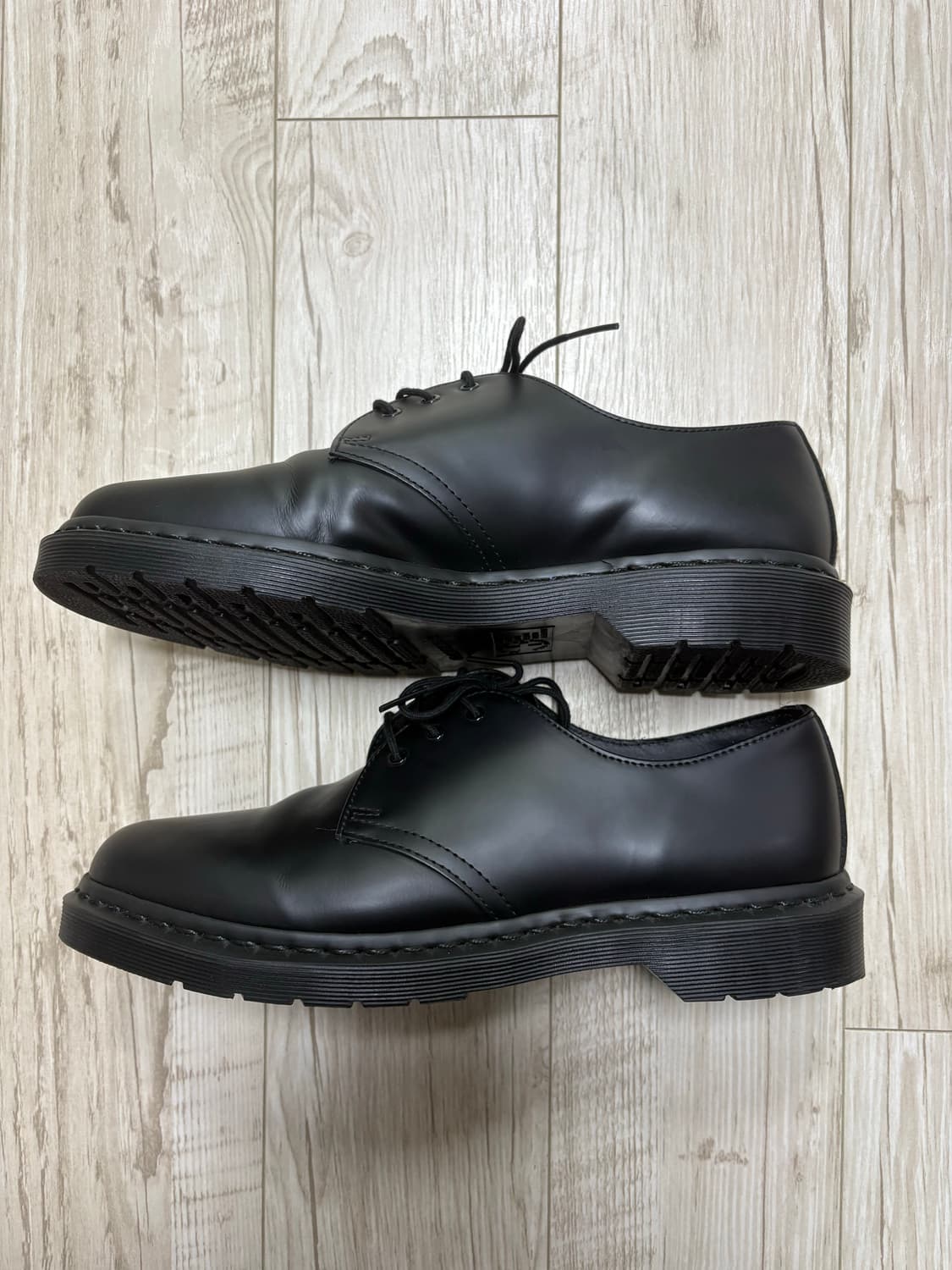 닥터마틴 1461 3홀 모노 블랙 280 상품이미지2