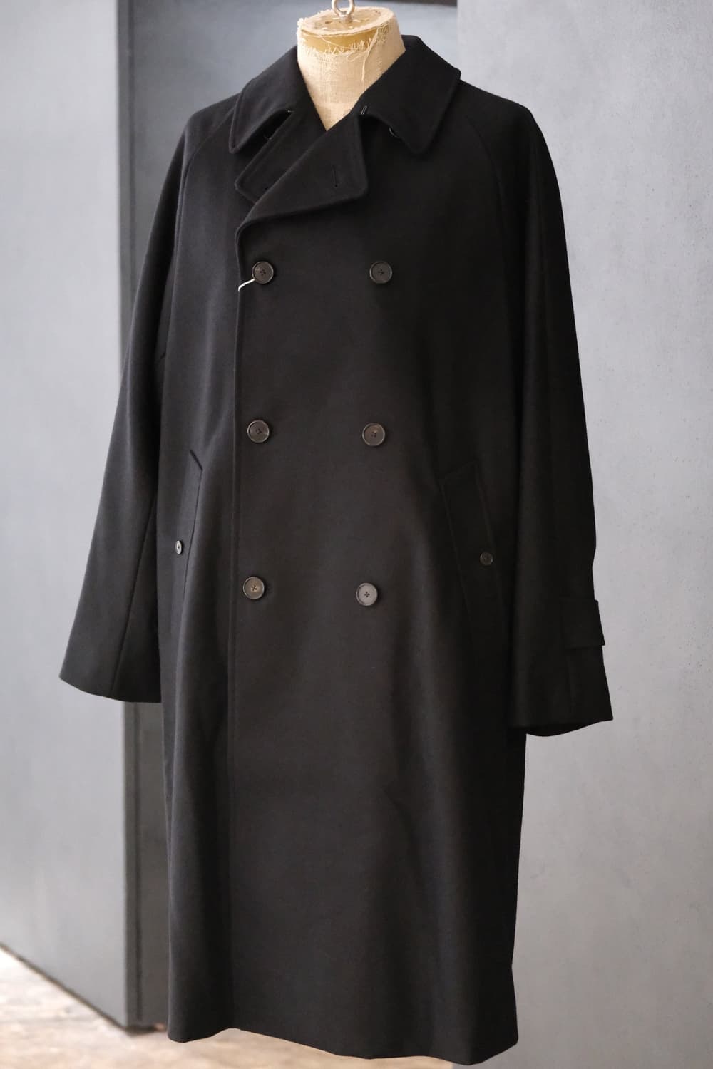 코히어런스 포우포우 멜튼울 블랙 M사이즈 판매 상품이미지10