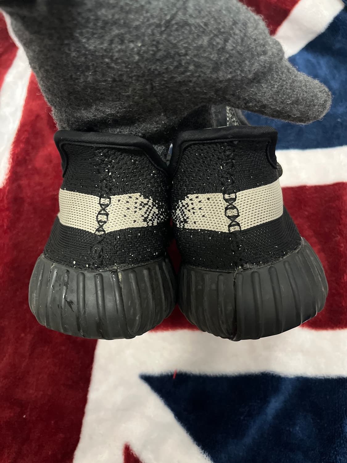 아디다스 이지부스트 350 V2 블랙 270~275 상품이미지4