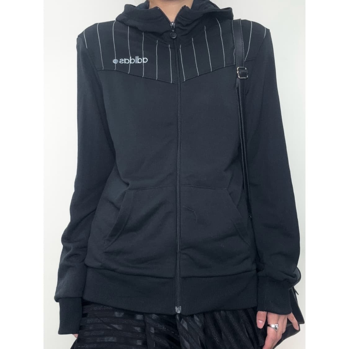 빈티지 아디다스 블랙 후드집업 상품이미지1