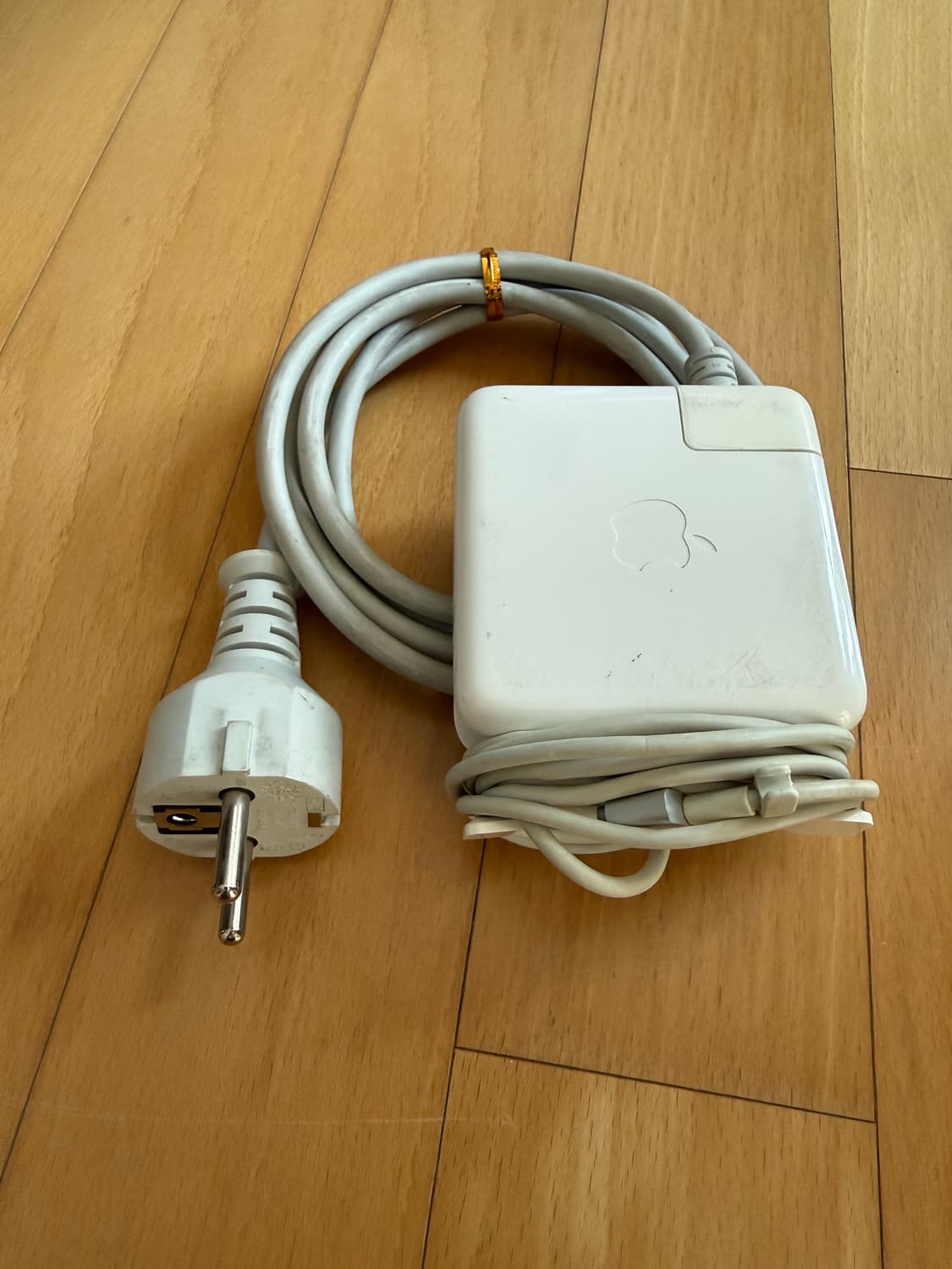 Apple MacBook Power Adapter MagSafe2 60W 상품이미지1