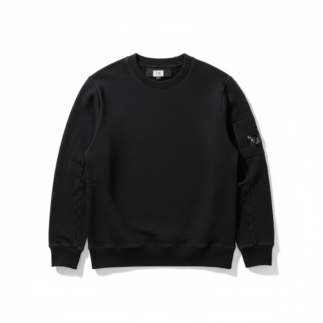CP 컴퍼니 맨투맨 블랙 상품이미지1