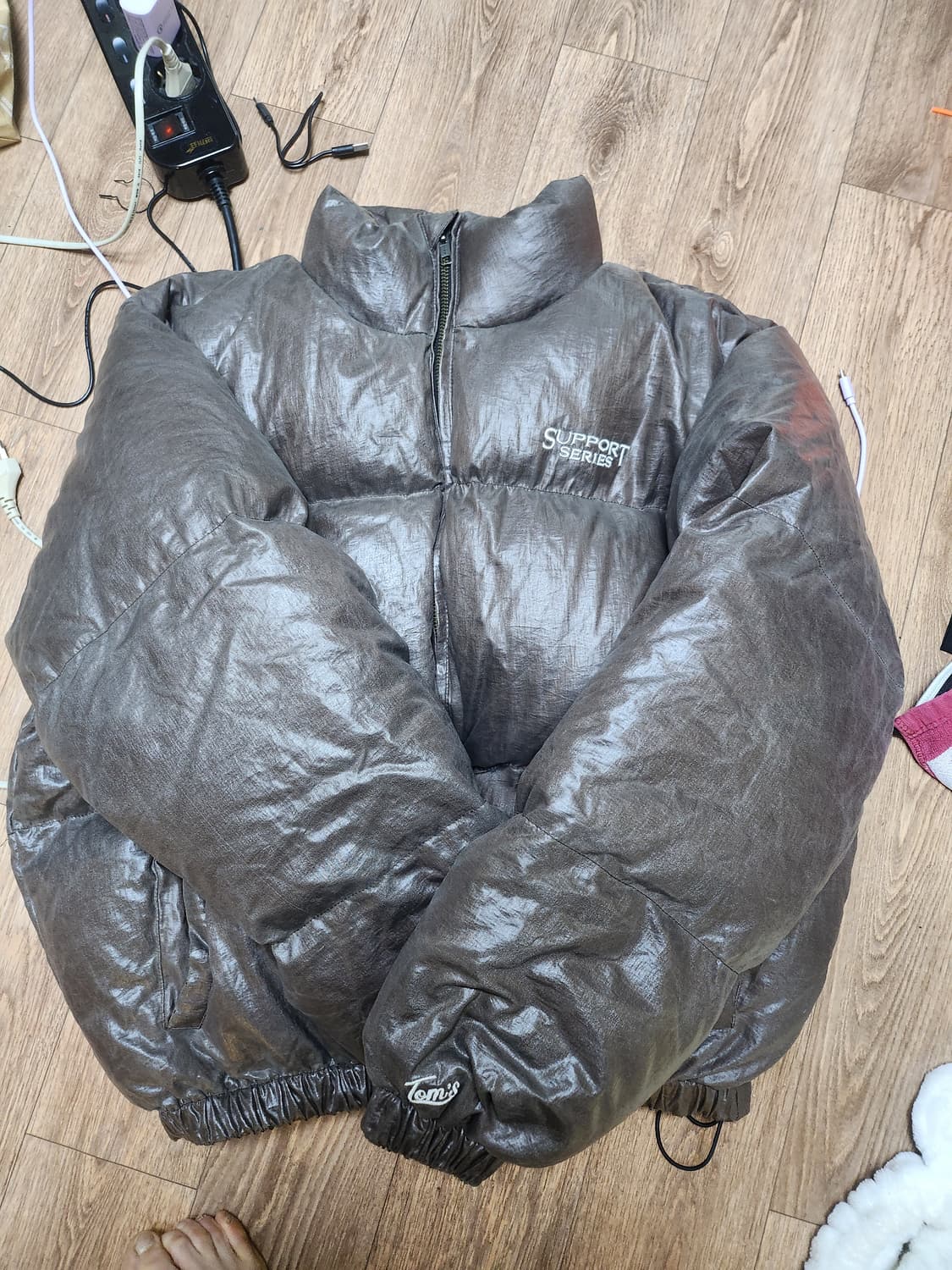 톰스벌스데이서포트시리즈구스패딩1 상품이미지1