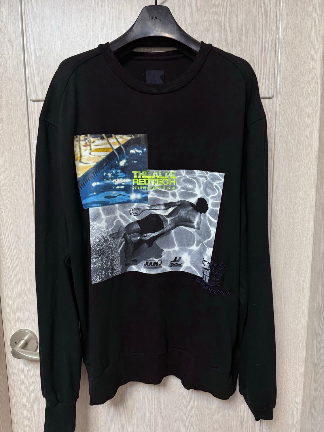 준지 오버핏 수영장 맨투맨 50. 상품이미지1