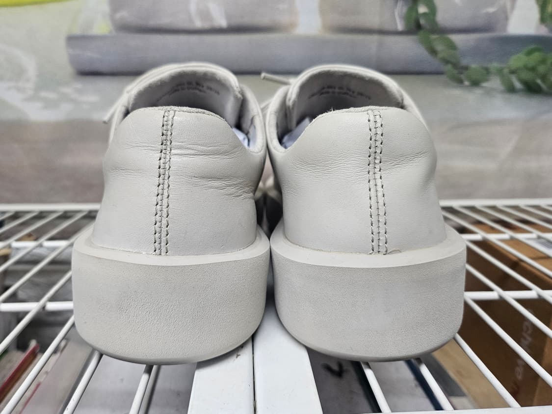 캠퍼 여성스니커즈 250 프리미엄 레더 로우탑 경량스니커즈 HD18 상품이미지4