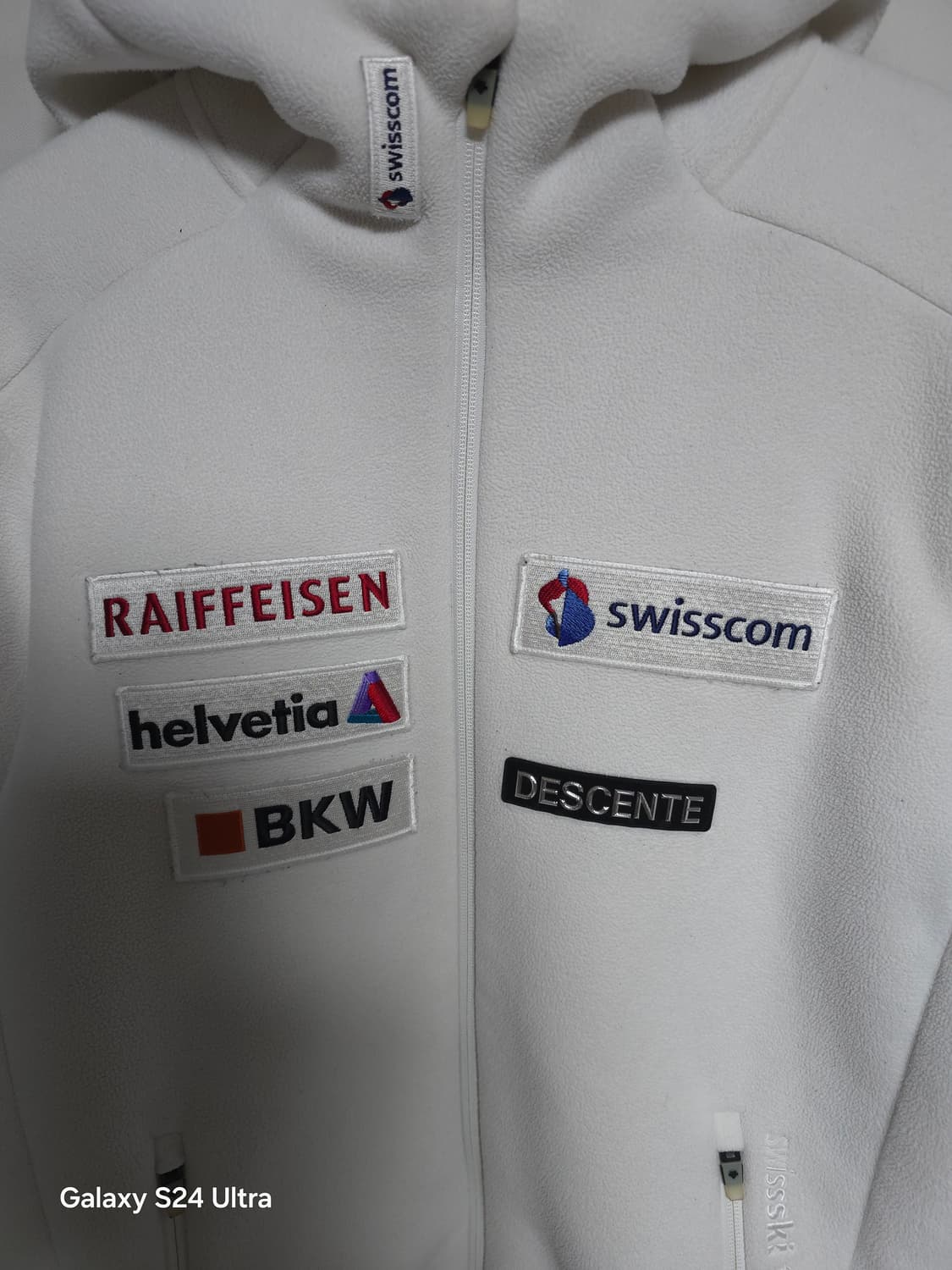 데상트 스위스 스폰서 후리스 110 ✨️정품✨️
 상품이미지4