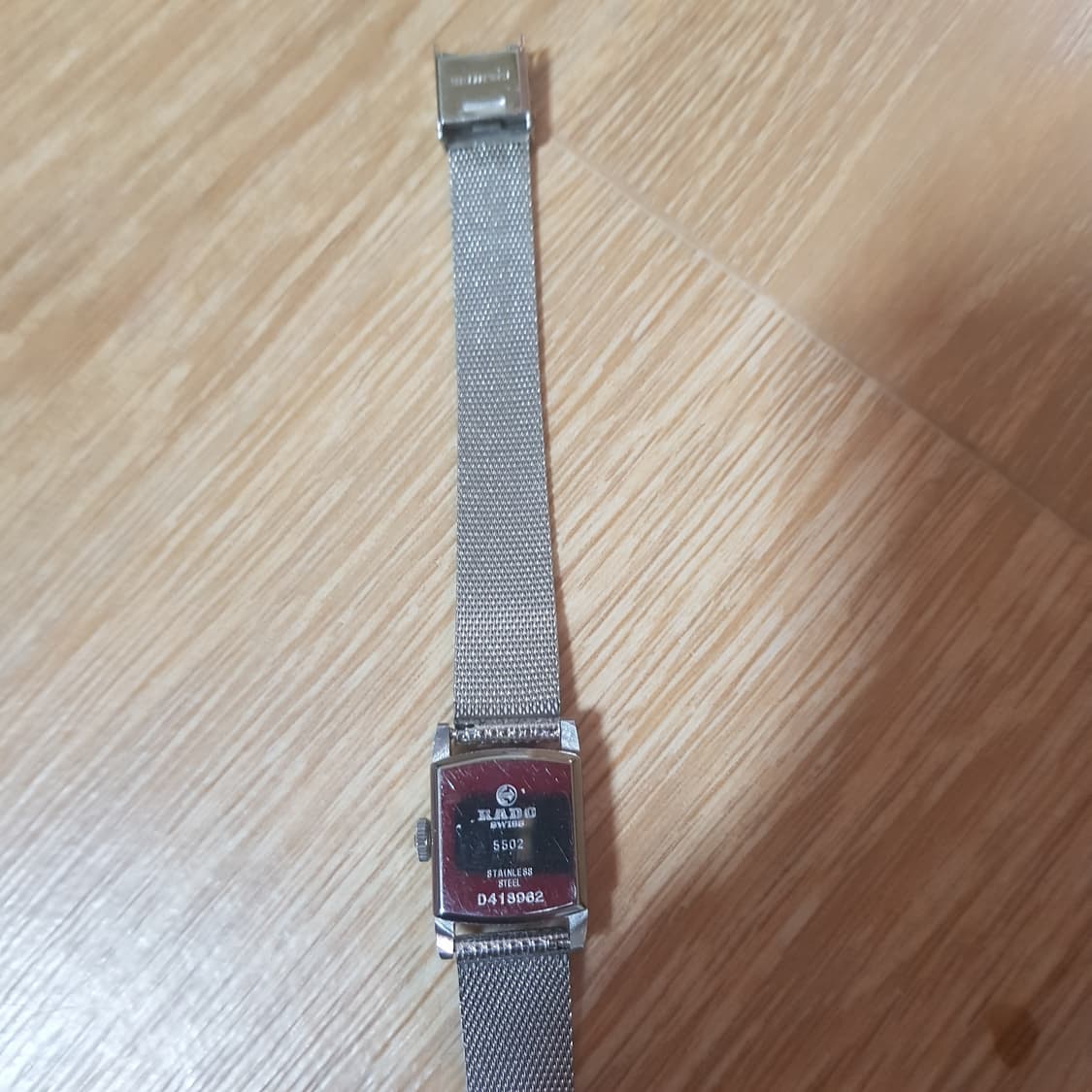 라도 미니사이즈 탱크 태엽 여성시계 팝니다 상품이미지10