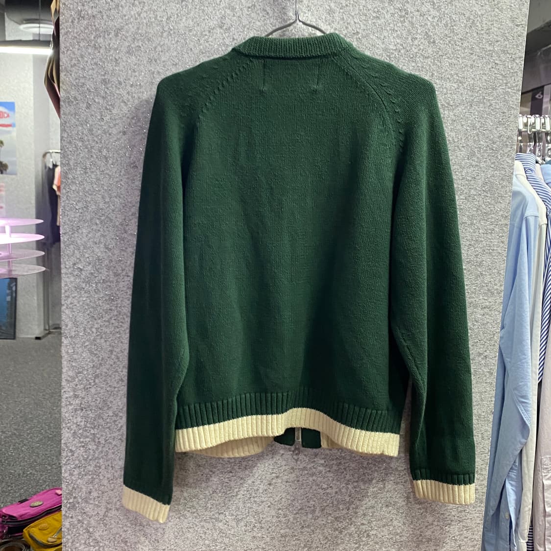 세터 스몰로고 투웨이 버튼 니트집업 B3356 상품이미지4