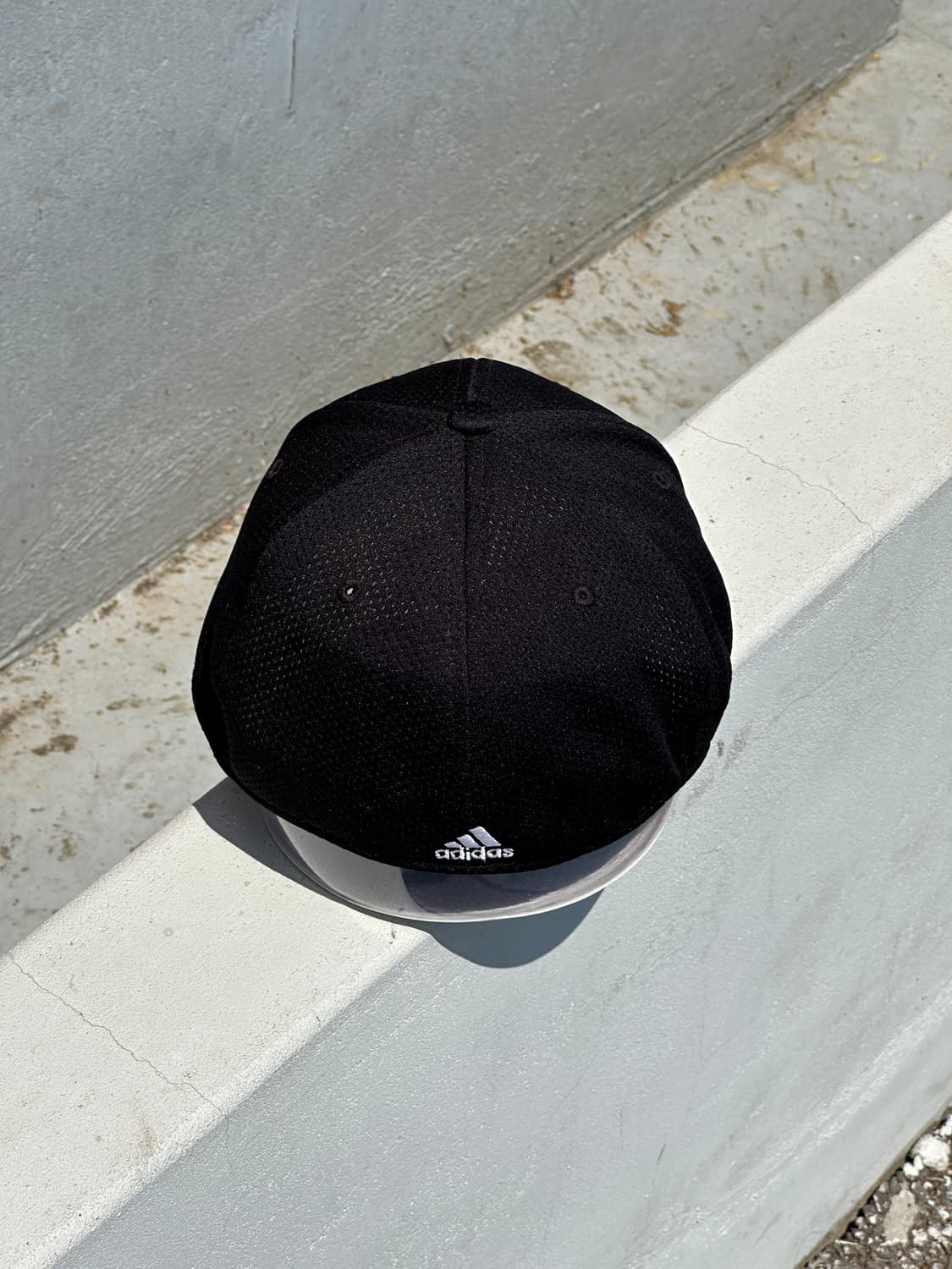 [L-XL] 아디다스 로고 블랙 볼캡 모자 상품이미지4