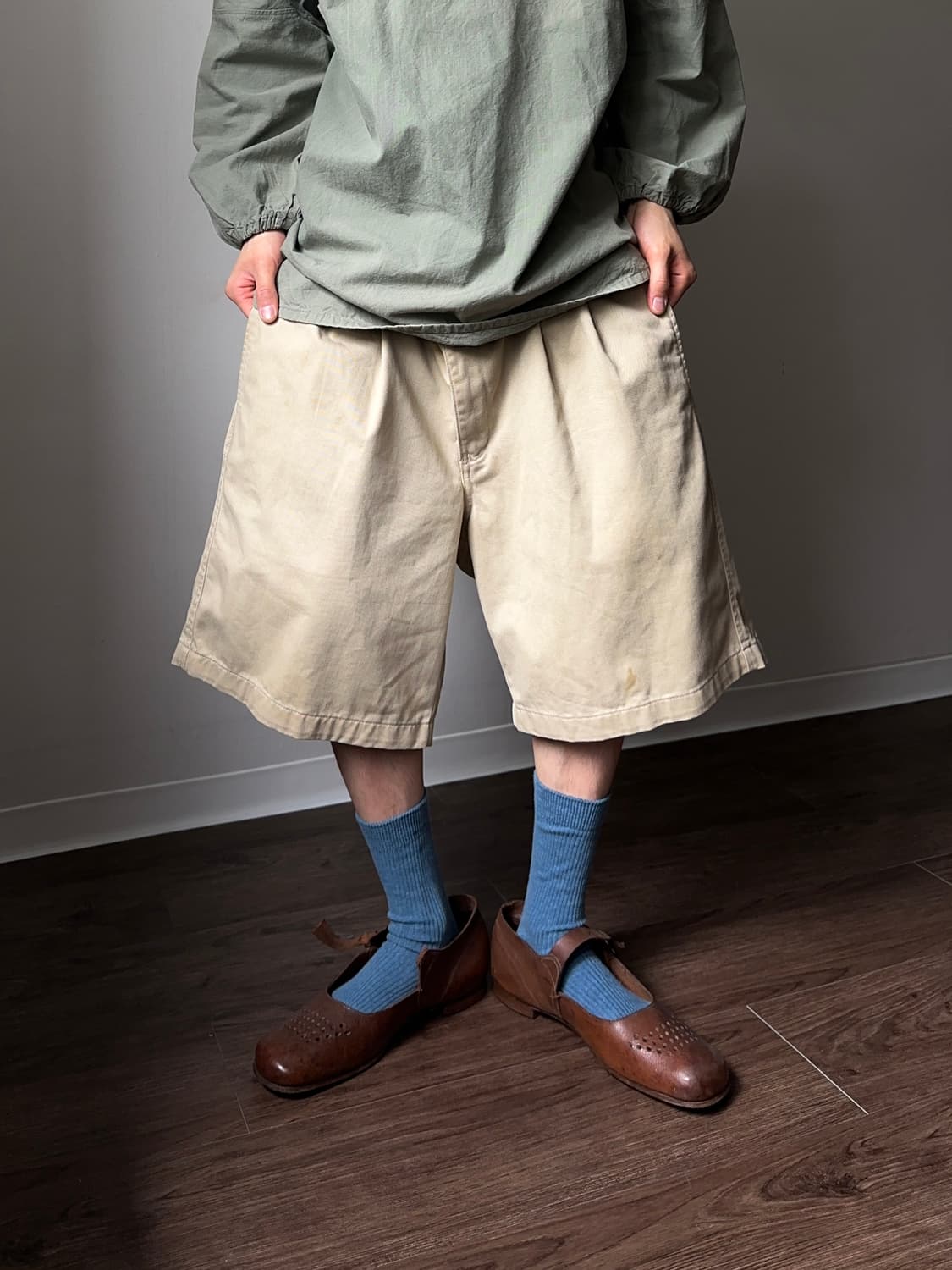 Khakis by Eddie Bauer 와이드 치노 쇼츠 상품이미지1