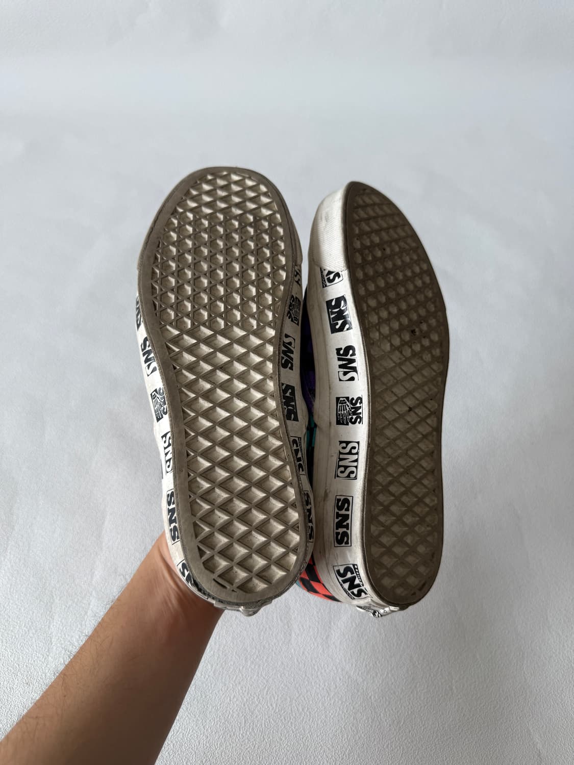 [270]반스(Vans) X SNS 체커보드 슬립온 상품이미지10