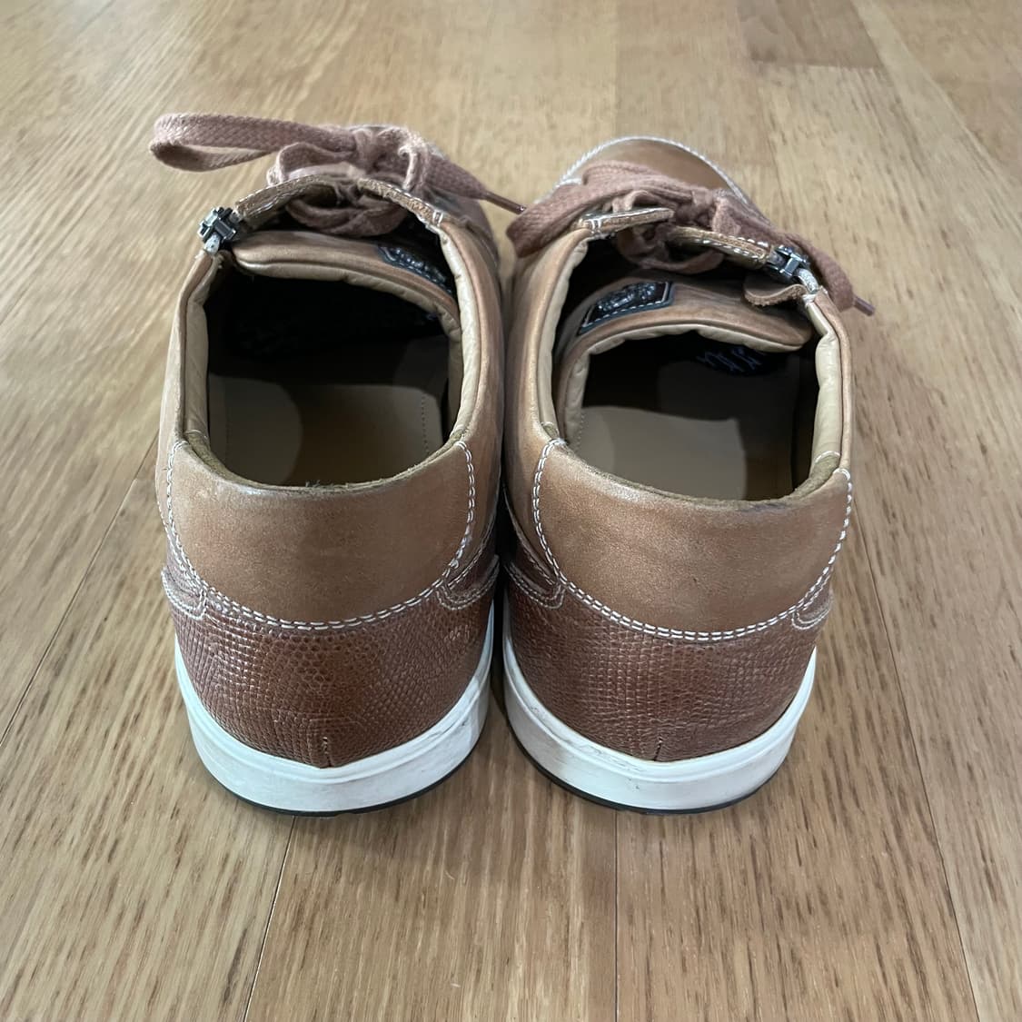 닥스 가죽 스니커즈 260 상품이미지4