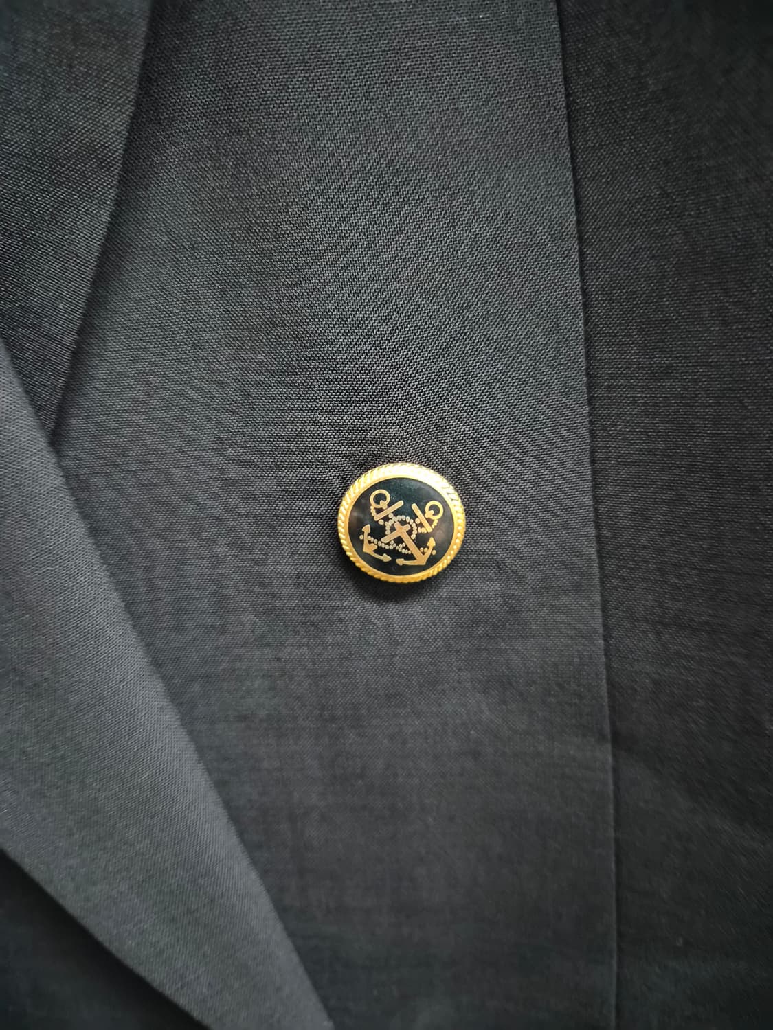 95) HARDY AMIES 네이비 금장 더블 브레스트 자켓 팝니다 상품이미지3