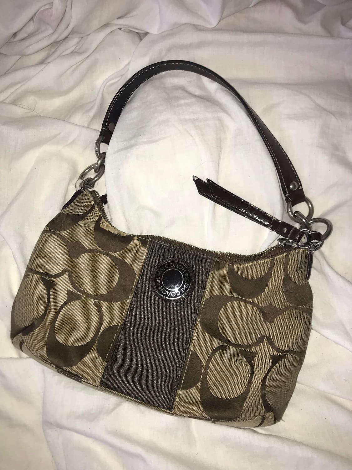 코치 빈티지 브라운 숄더백 상품이미지1