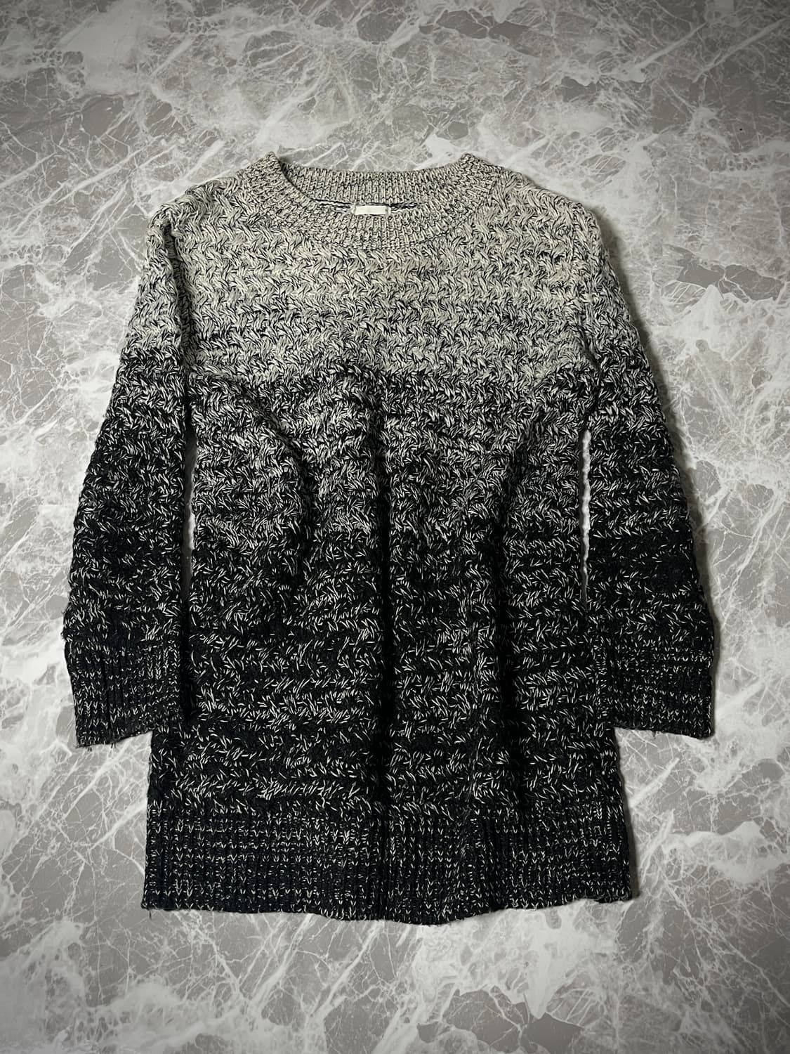 (Unknown)gradation loose knit 상품이미지1