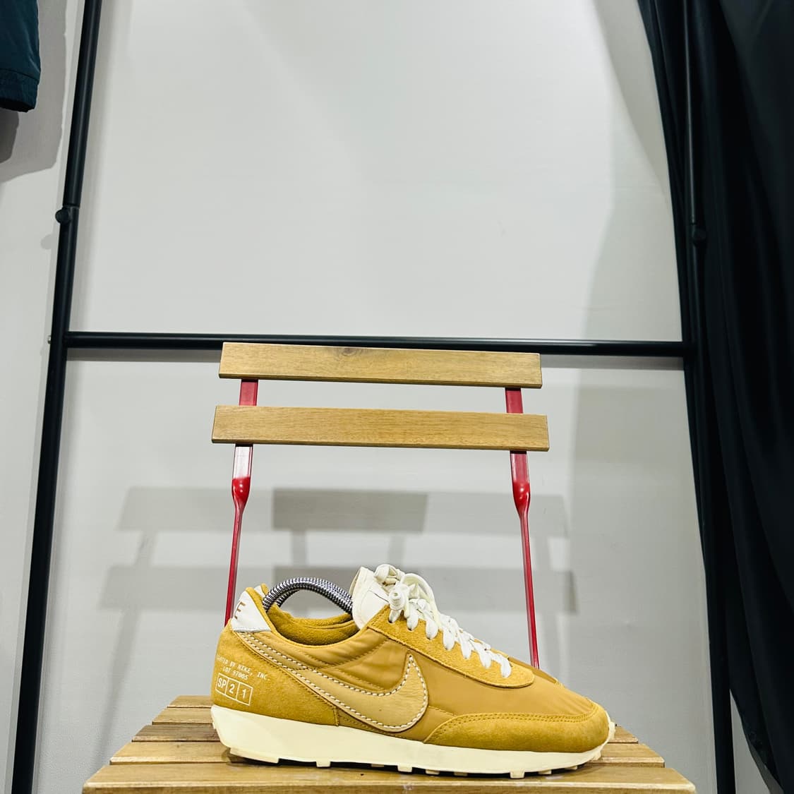 275) 나이키 운동화 남성 남자 데이브레이크 SP 골드 스니커즈 상품이미지1