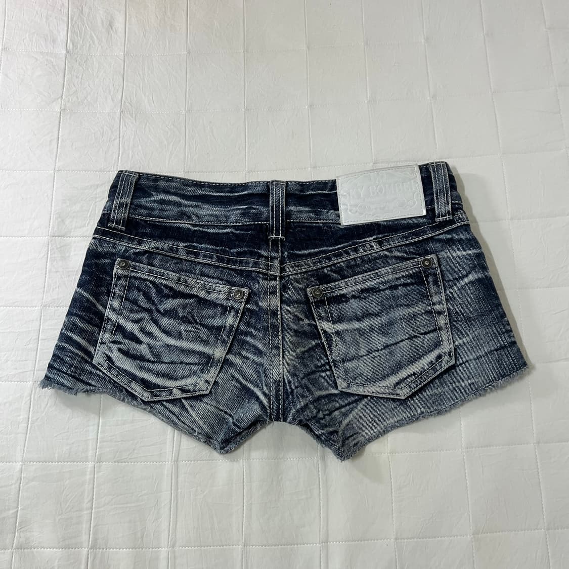 Ice jeans stud detail Short pt 상품이미지2