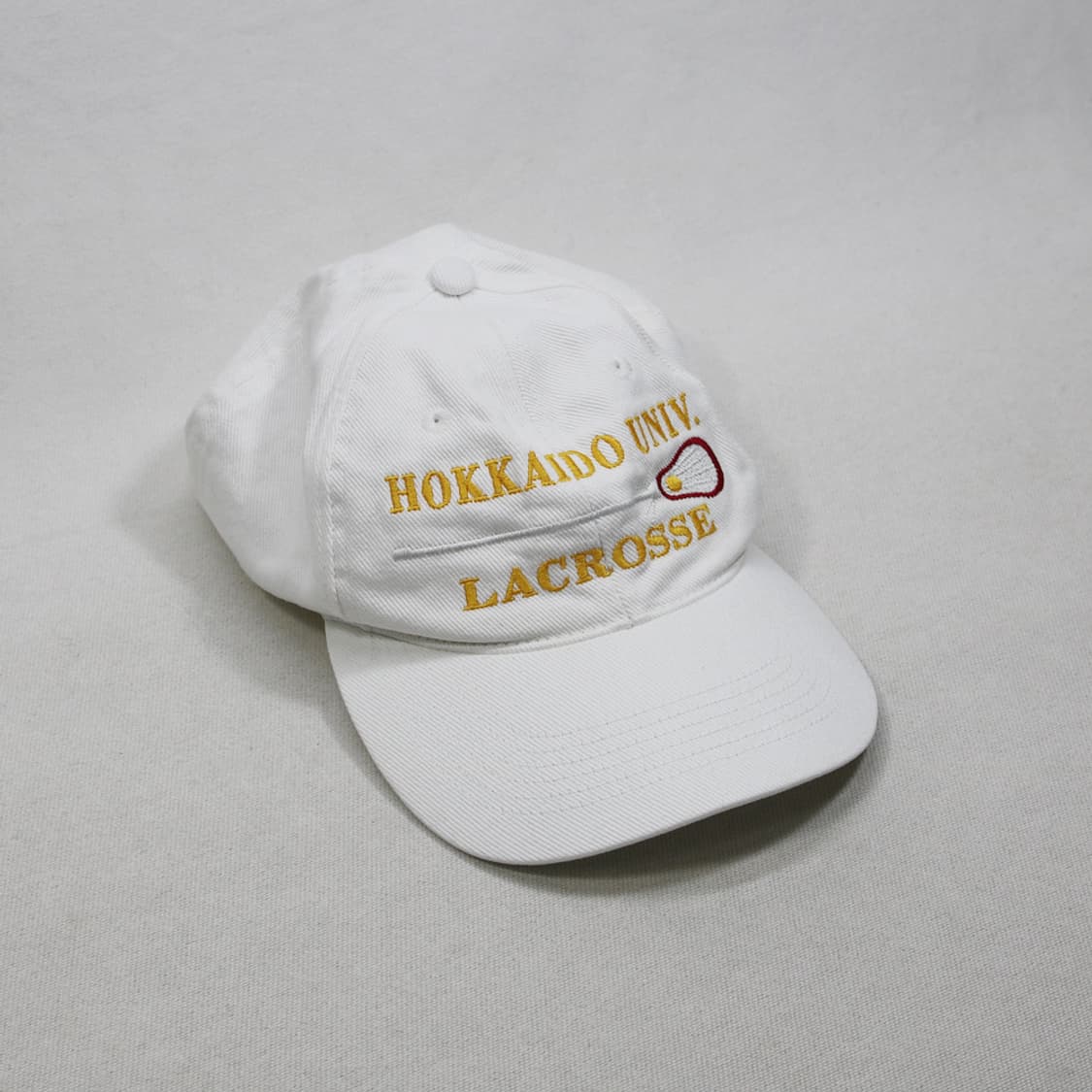 (착용컷) HOKKAIDO UNIV. 자수 볼캡  상품이미지4