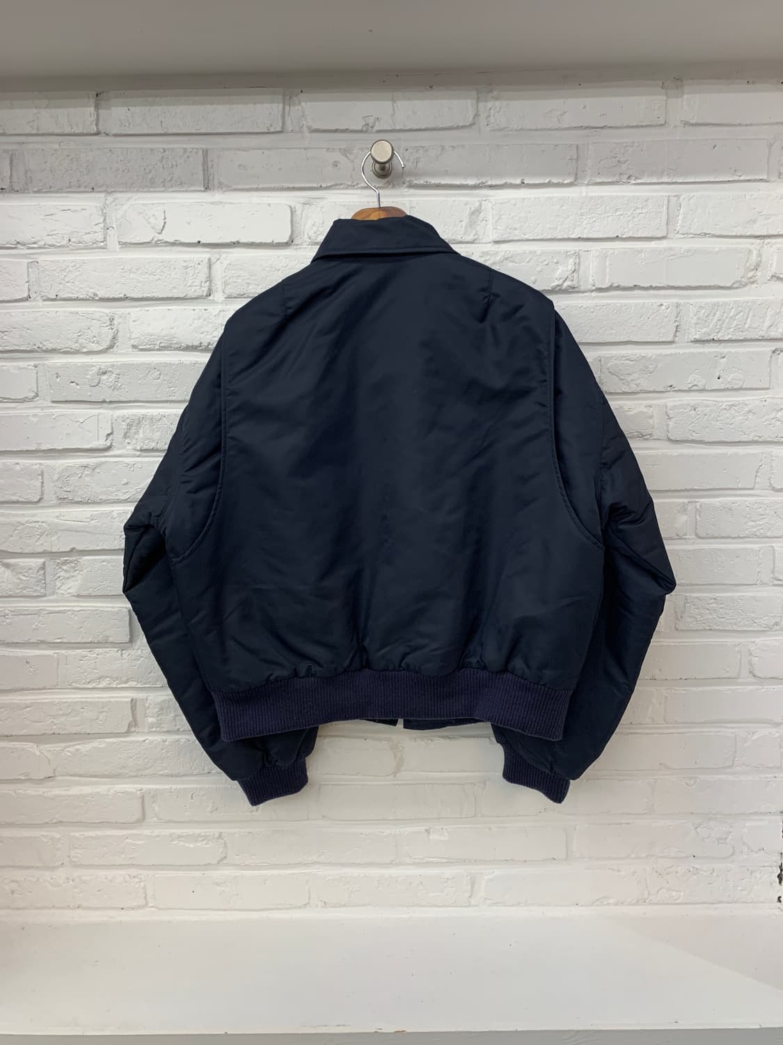 네이비 누빔 봄버 자켓 상품이미지3