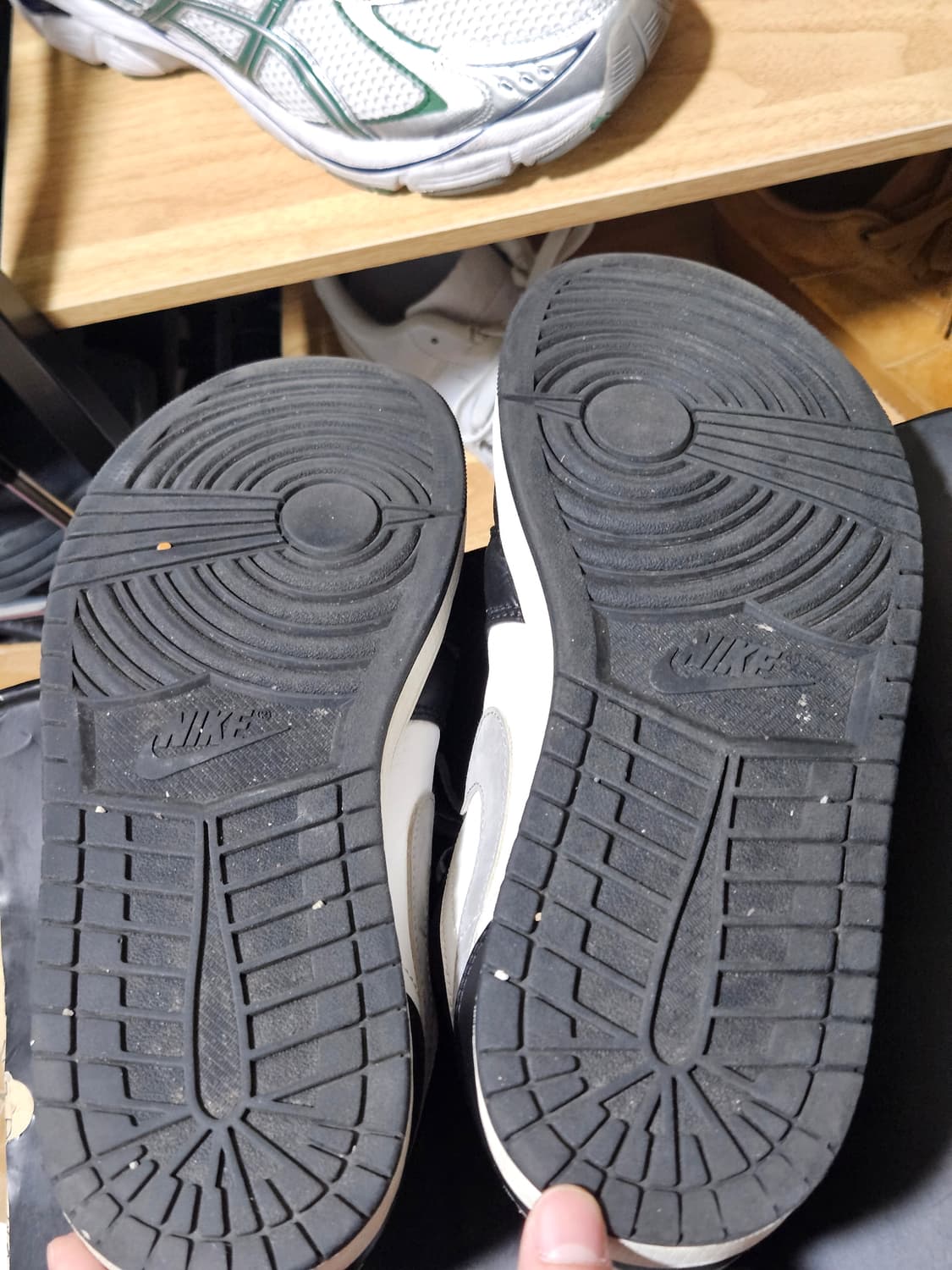 조던1 로우 파티클 그레이 280 농구화 상품이미지4