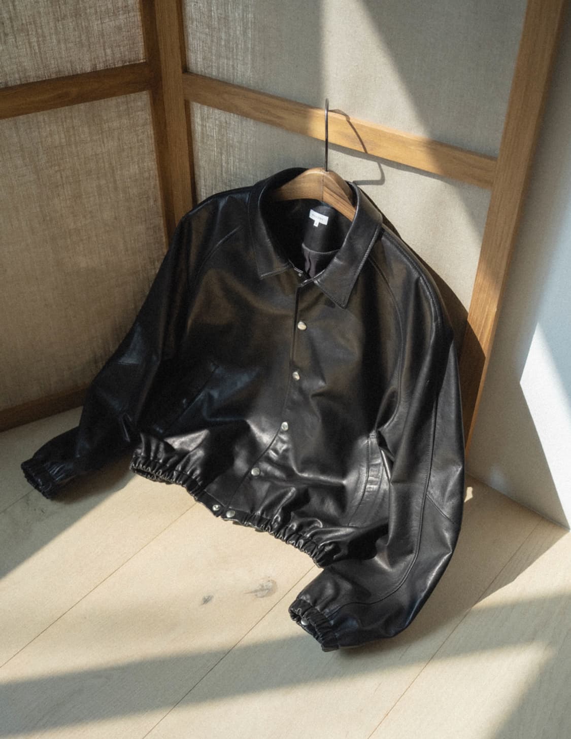 우드비 Wouldbe Lamb Leather Coach Jacket 상품이미지1