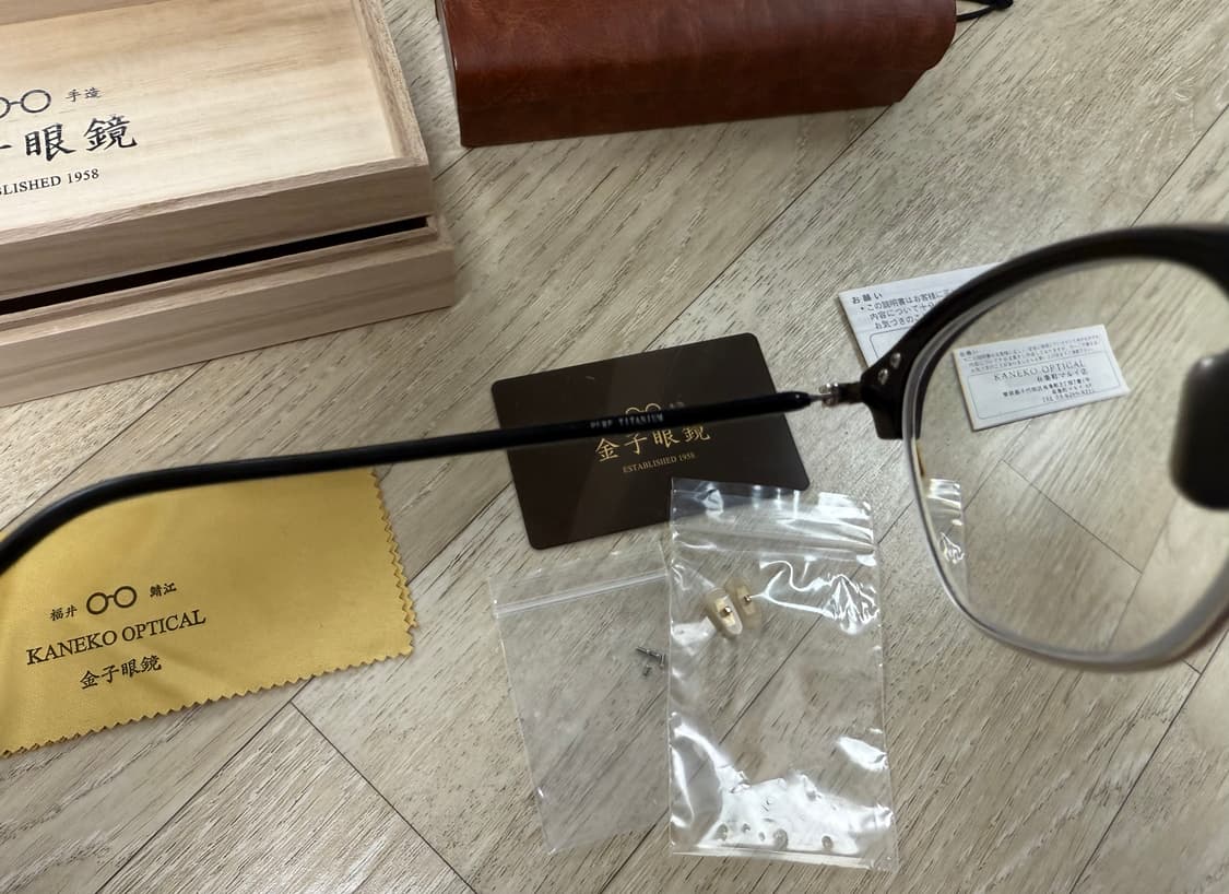 금자안경 KV-34 BK(블랙, 실버)+티타늄코패드 상품이미지4