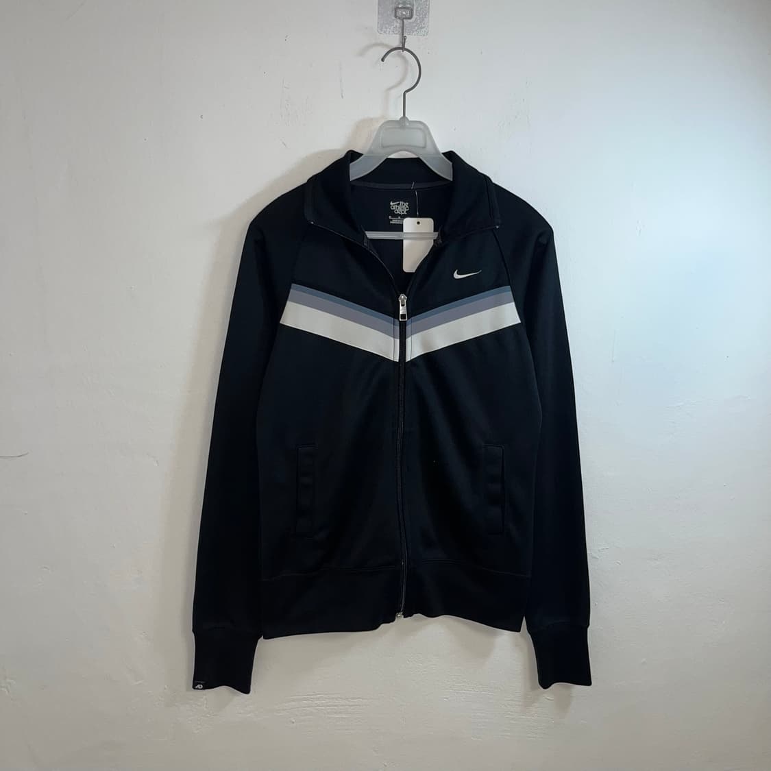 Nike Black Track Jacket 상품이미지3