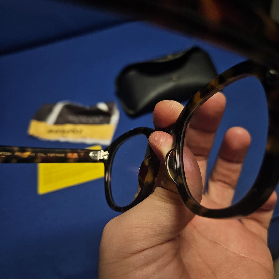 (49)모스콧 렘토쉬 톨토이즈팝니다.
렌즈5만원 무도수입니다. 상품이미지2