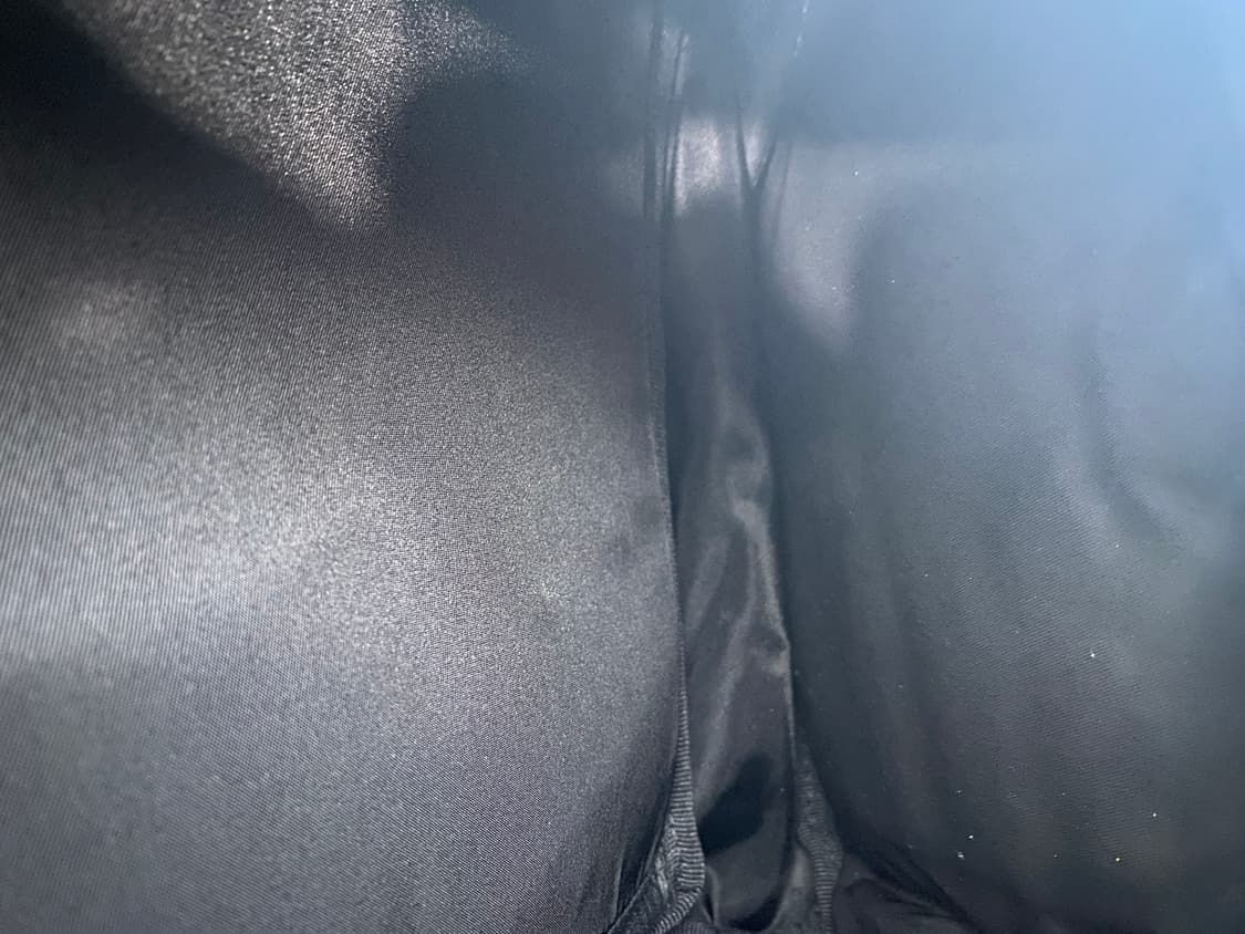 프라다 나일론 포코노 블랙 백팩 상품이미지10