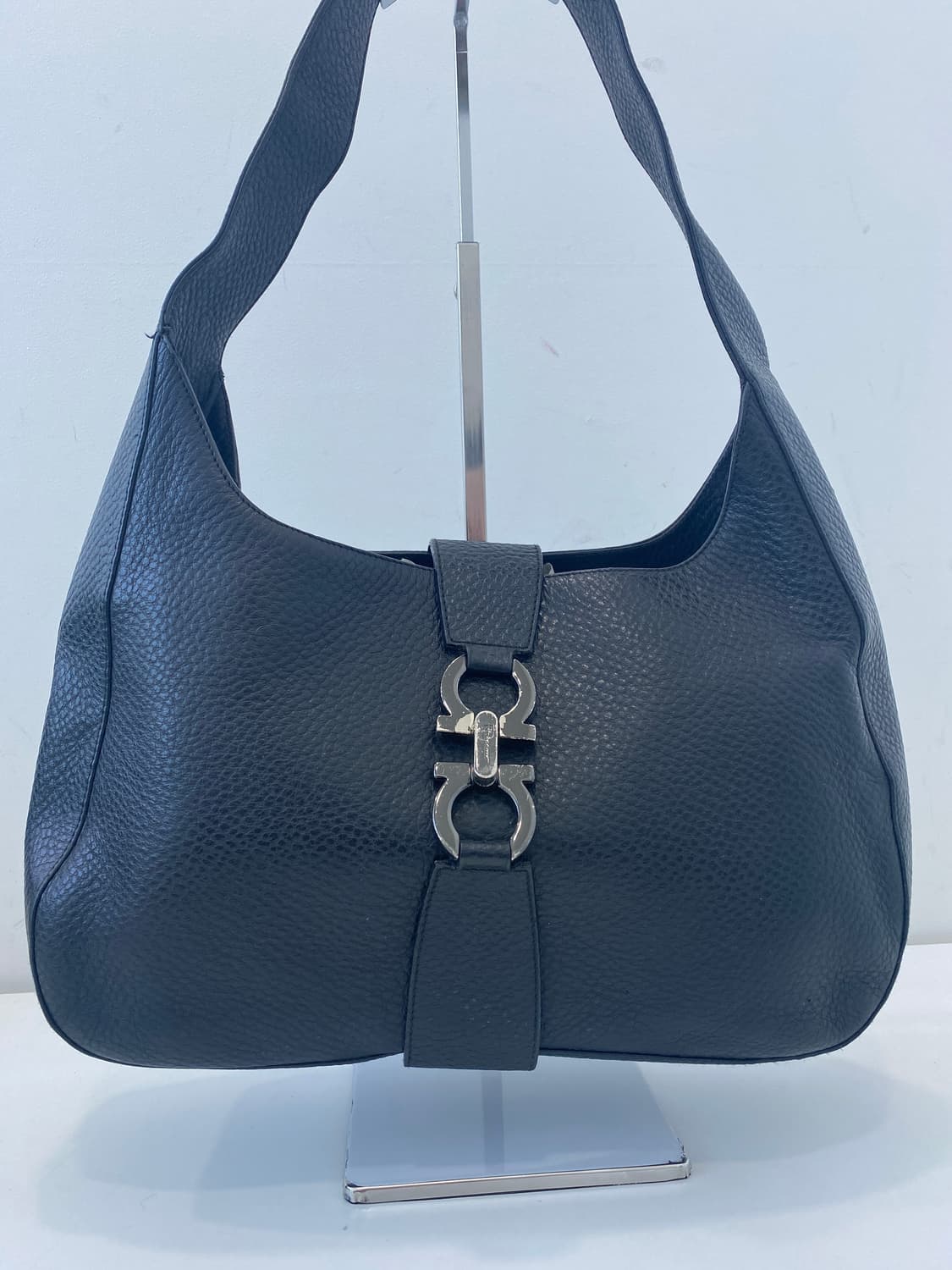 페라가모 간치니 숄더백 상품이미지3