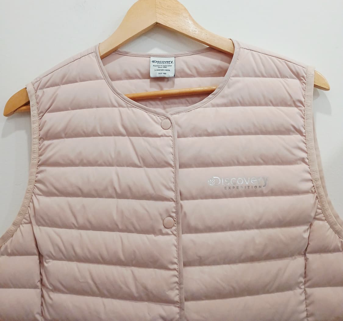 디스커버리 구스다운 경량조끼 상품이미지2
