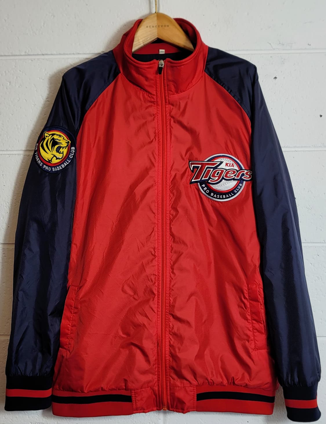 기아타이거즈 봄.가을 야구점퍼(바시티자켓.바람막이) 판매 상품이미지1