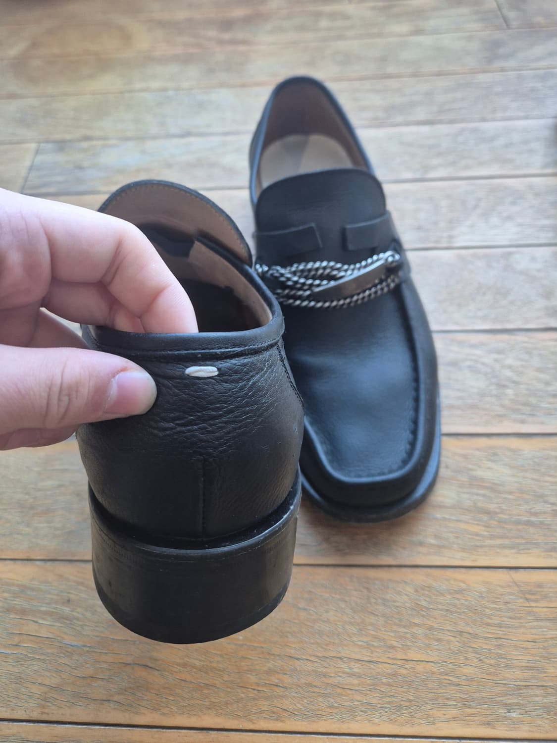 메종 마르지엘라 비대칭 체인 로퍼  상품이미지3