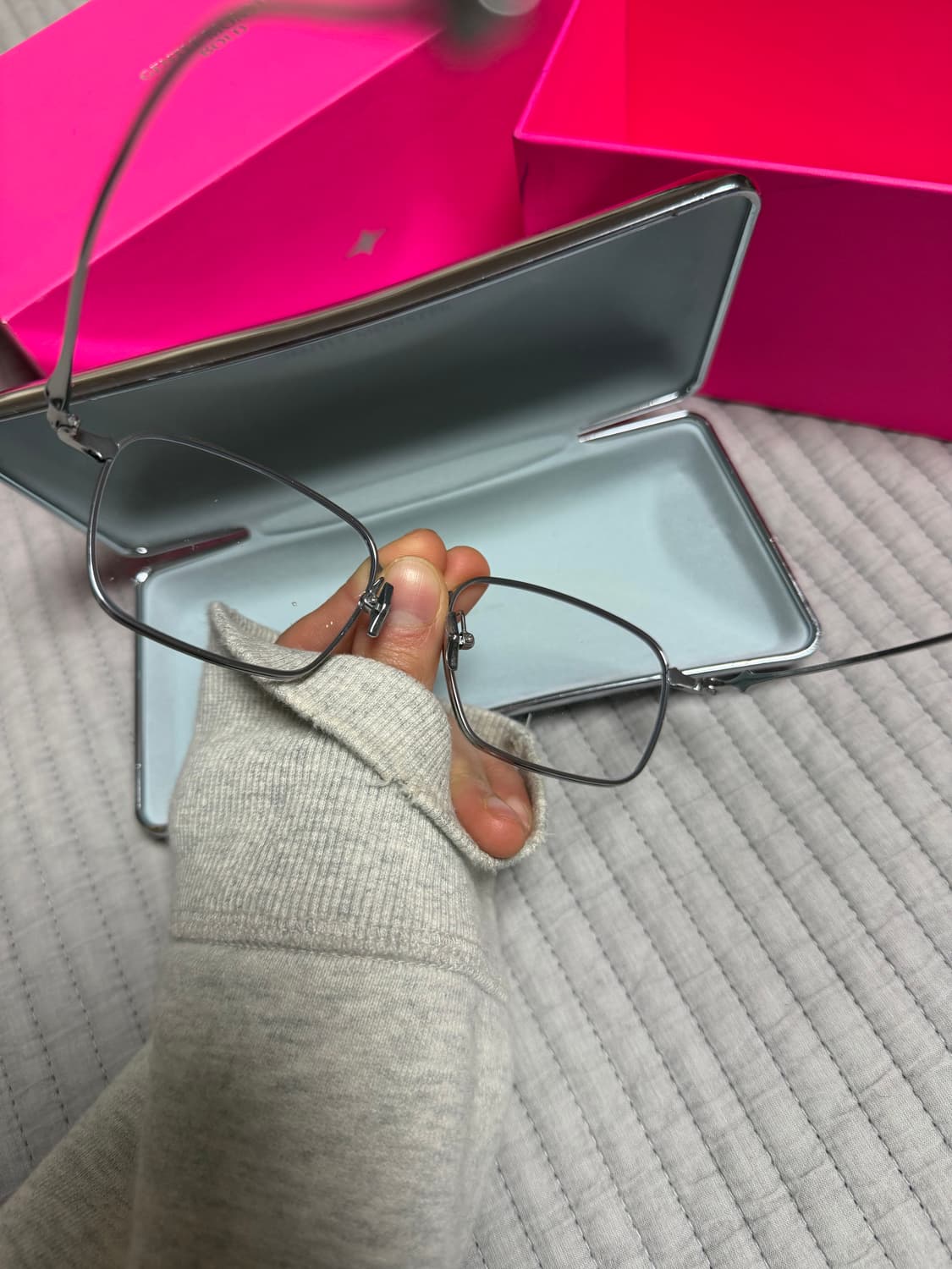 젠틀몬스터 아바02 상품이미지1