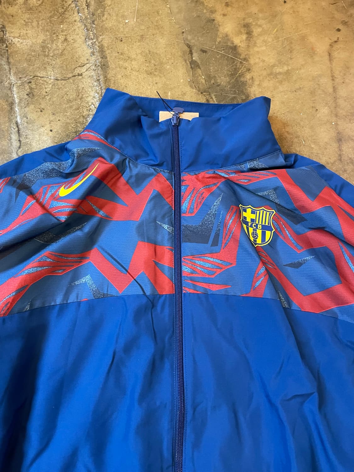 나이키 x 바르셀로나fc 윈드 자켓 상품이미지2
