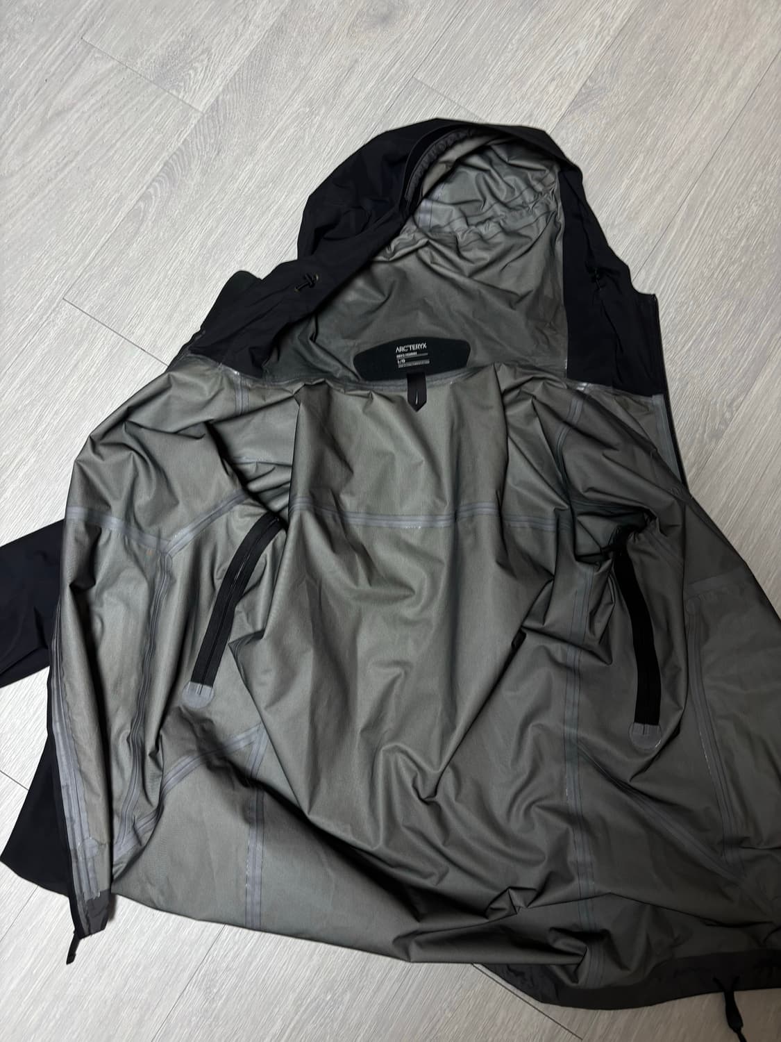 아크테릭스 베타 LT L사이즈 블랙 상품이미지3