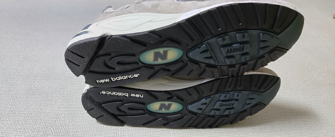 뉴발란스 990v2 그레이 290사이즈  상품이미지6