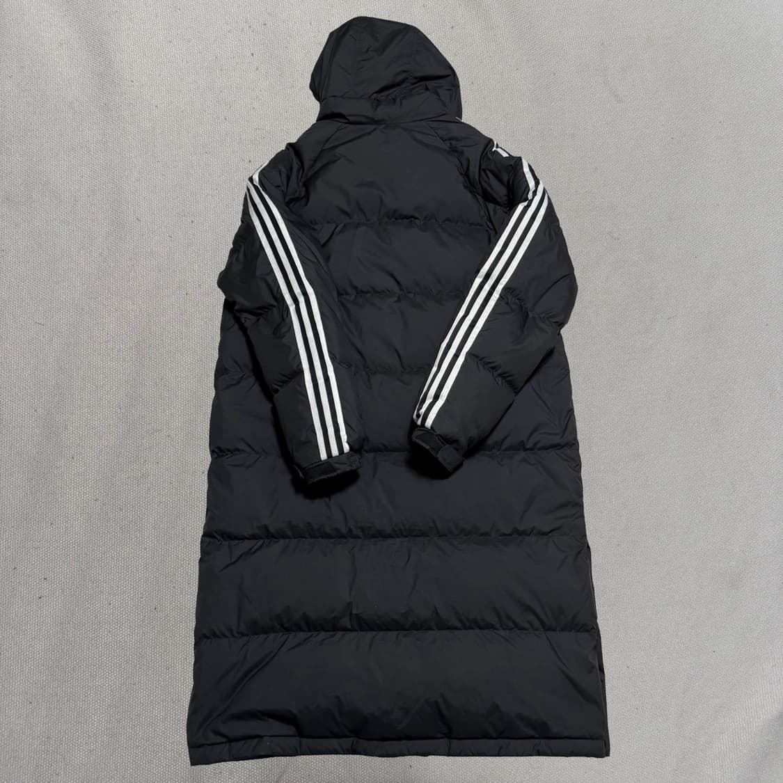 XL 아디다스 구스다운 삼선 블랙 롱패딩 상품이미지3