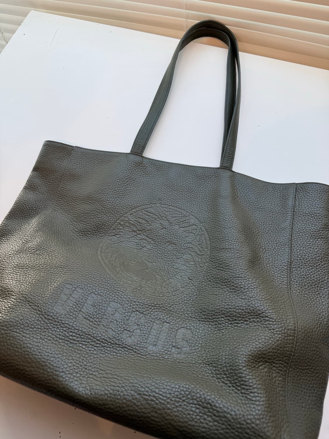 베르사체 베르수스 숄더백 상품이미지2