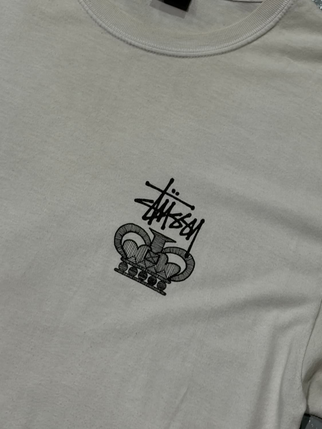 스투시(Stussy) 원 월드(One World) 티셔츠 상품이미지4