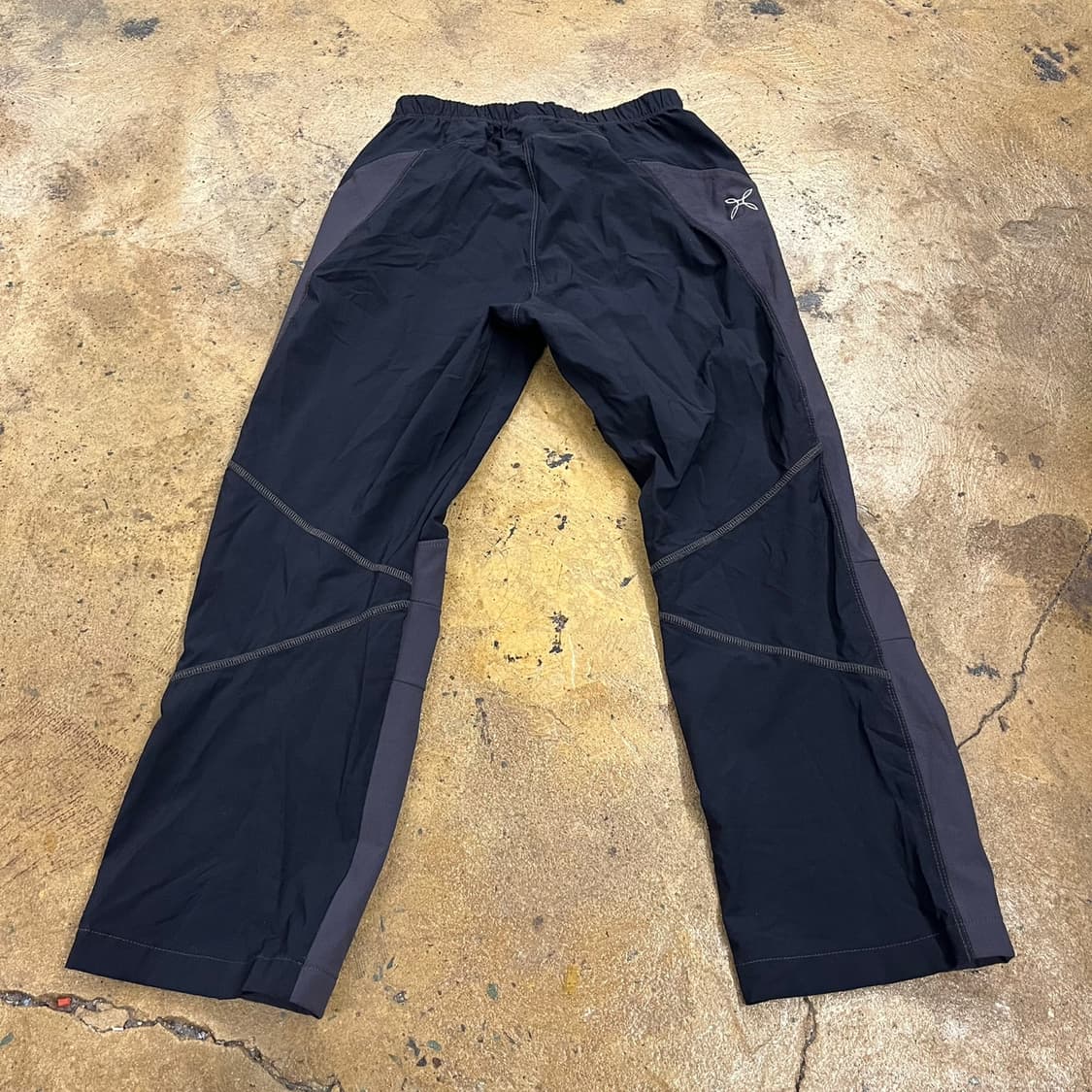 [ 정품/M ] 몬츄라 트레이닝 등산 바지 b14 상품이미지3